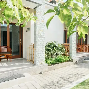 Pensión Nyuh Gading By The Lavana